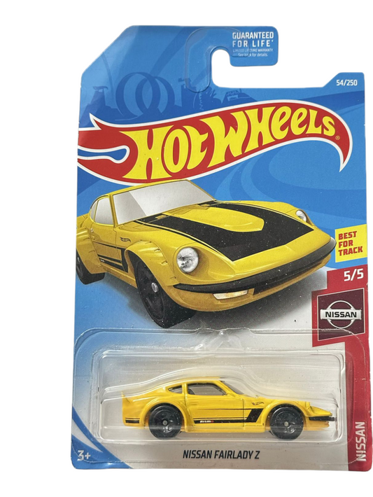 HotWheels nissan Fairlady Z Imported Mainline 1:64 Scale FYD18-D7C3