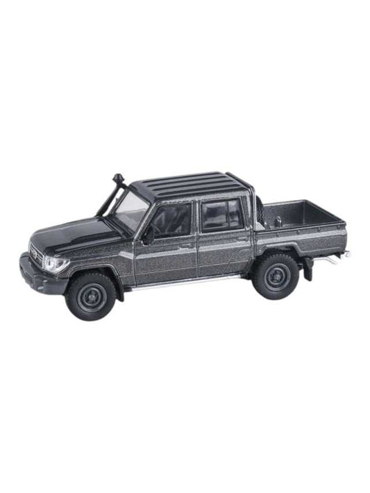 Para64 2014 Toyota Land Cruiser LC 79 Graphite Grey 1:64 Scale Diecast