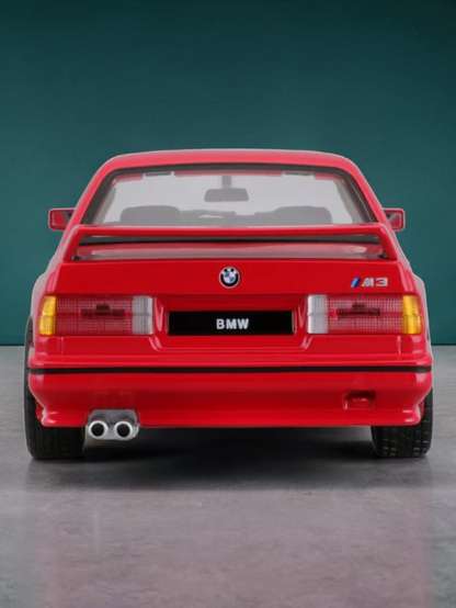 Bburago 1988 BMW 3 Series M3 Important 1:24 Sca