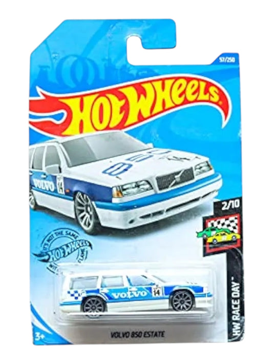 Hot wheels volvo 850 estate imported mainline 1/64 Scale.