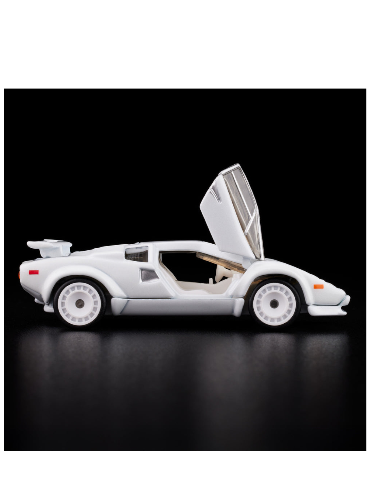 HotWheels 1982 Lamborghini Countach LP 500 S RLC 1:64 Scale jcp25