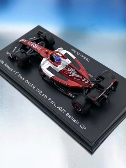 Sparky "Alfa Romeo F1 Team ORLEN C42 #77 Die-Cast Model Car – 2022 Bahrain GP 1:64 Scale