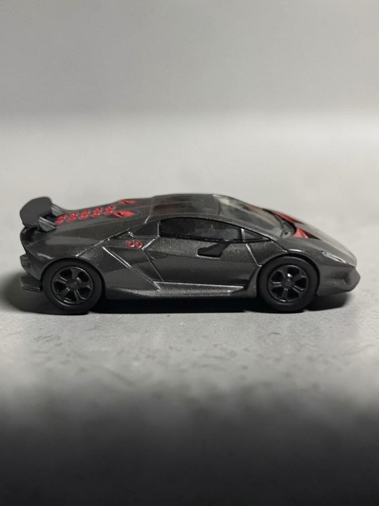 Kyosho Lamborghini Sesto Elemento Imported 1:64 Scale