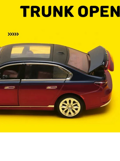 CCA BMW i7 1:24 Scale Diecast