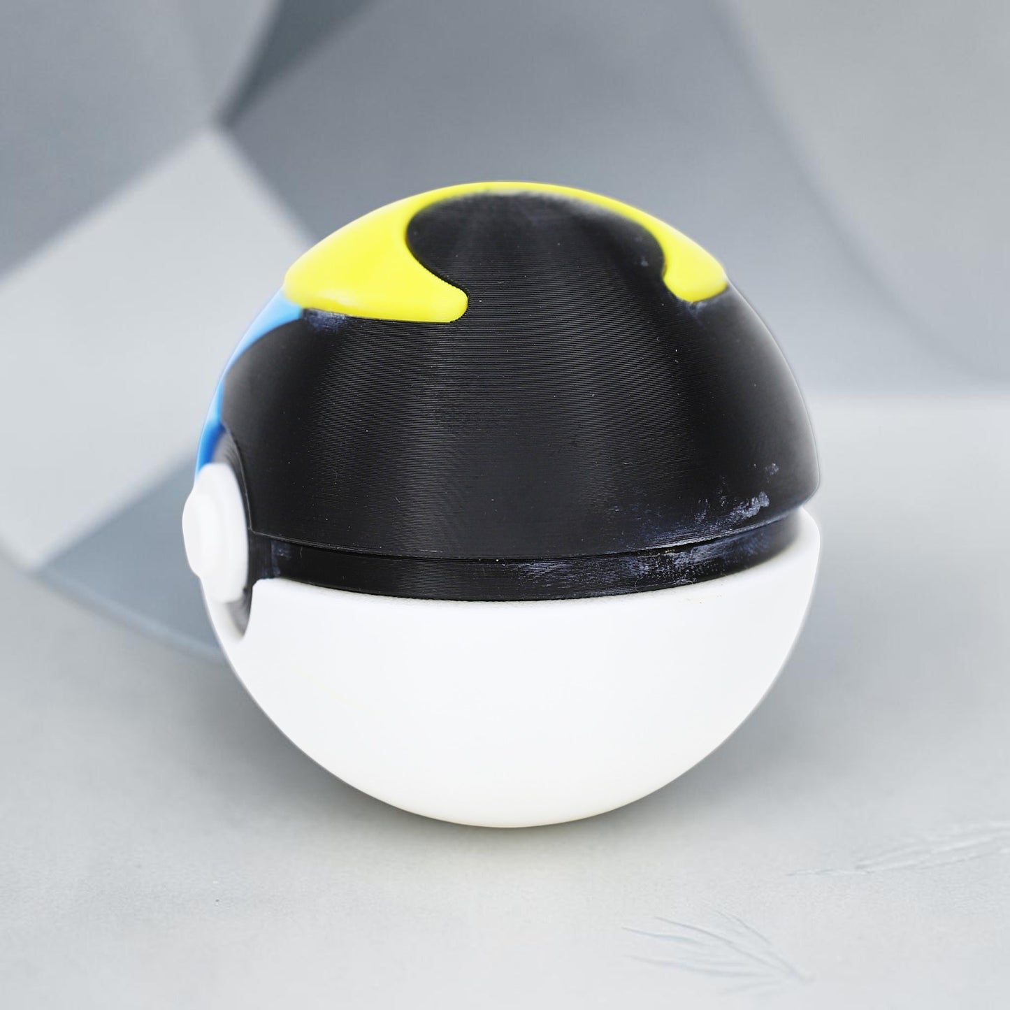 Pokemon Premium Ultra pokéball Replica | 3D Printed Collectible Storage Container