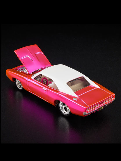 HotWheels Club Exclusive 1969 Dodge Charger R/T RLC 1:64 Scale (With Protector)