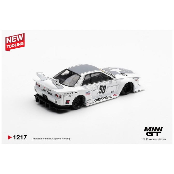 Mini GT #1217: Nissan Skyline GT-R (R32) Kaido Works TAS 2025 1:64 Scale