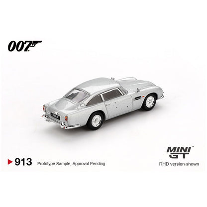 Mini GT Blister #913: Aston Martin DB5 “Skyfall English Blister Packaging 1:64 Scale