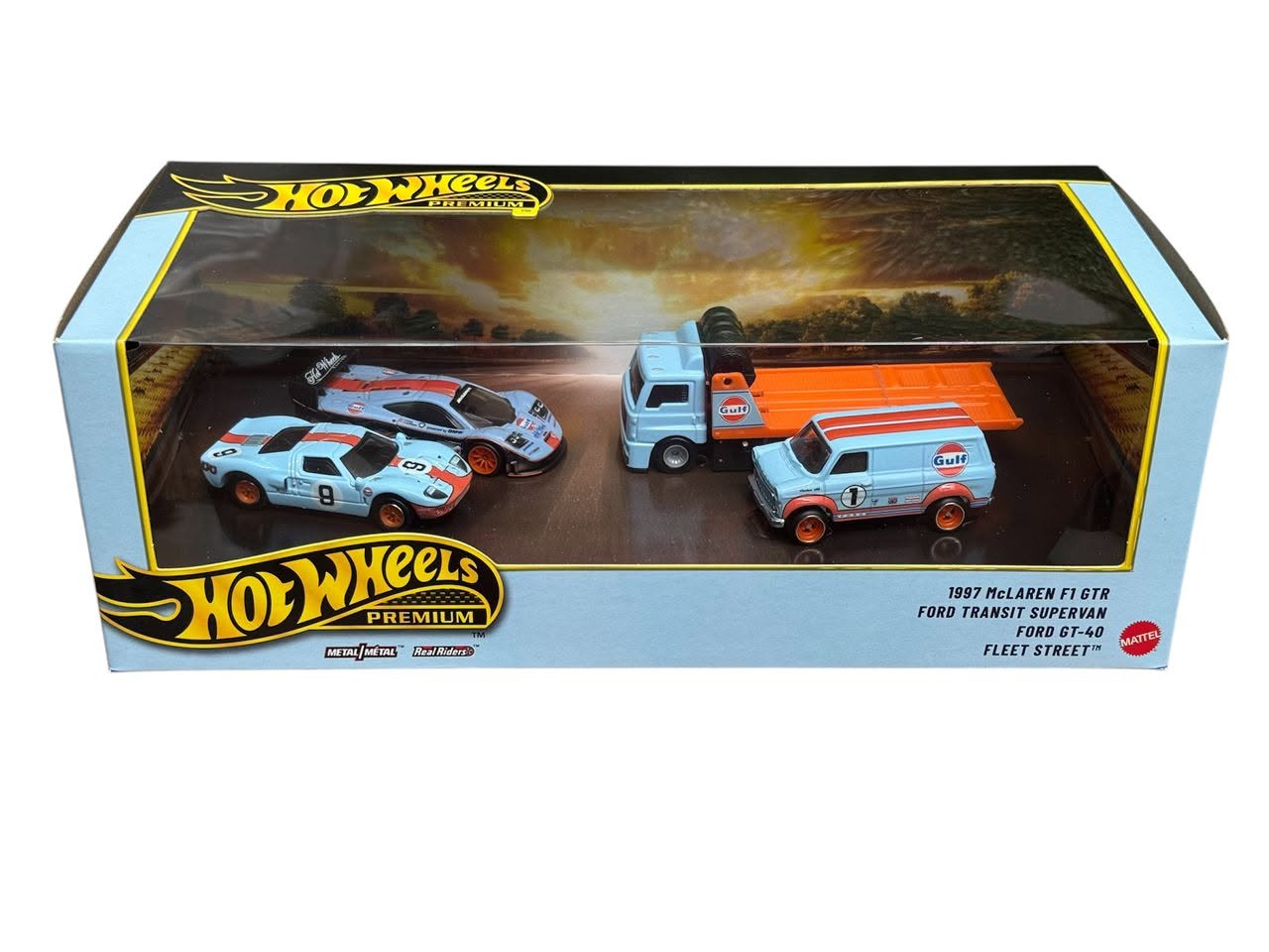 HotWheels Premium Collector Diorama Gulf Set McLAREN F1, Supervan, Ford GT-40 1:64 Scale