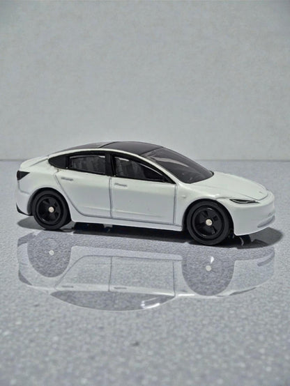 Takara Tomy "Tesla Model 3" 1/64 Scale Imported Mainline  No.98