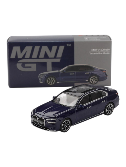 Mini GT BMW i7 diecast 