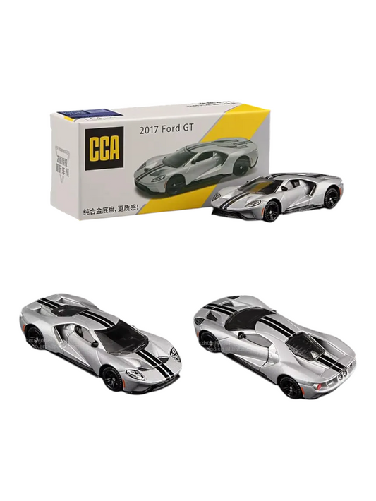 CCA 2017 Ford GT (Silver/Black) Diecast Model with box 1:64 Scale S08-02