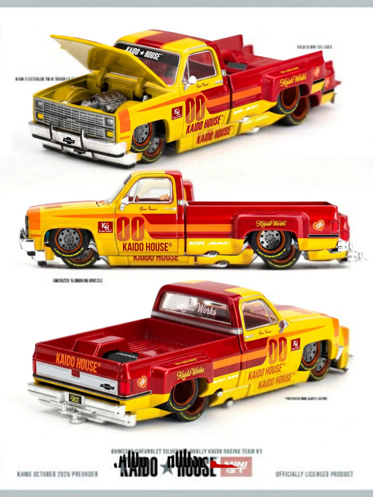 Pre Order Mini GT Kaido House No.320: Chevrolet Silverado Dually Kaido Racing Team V1 1:64 Scale Diecast Model (ETA: June 2027)