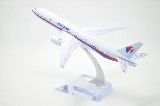 Aircraft Model TANG DYNASTY 16cm B777 Malaysia Airlines Metal Airplane Model