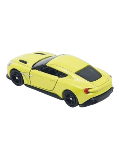 Takara Tomy Tomica Aston Martin vanquish zagato 1:62 scale