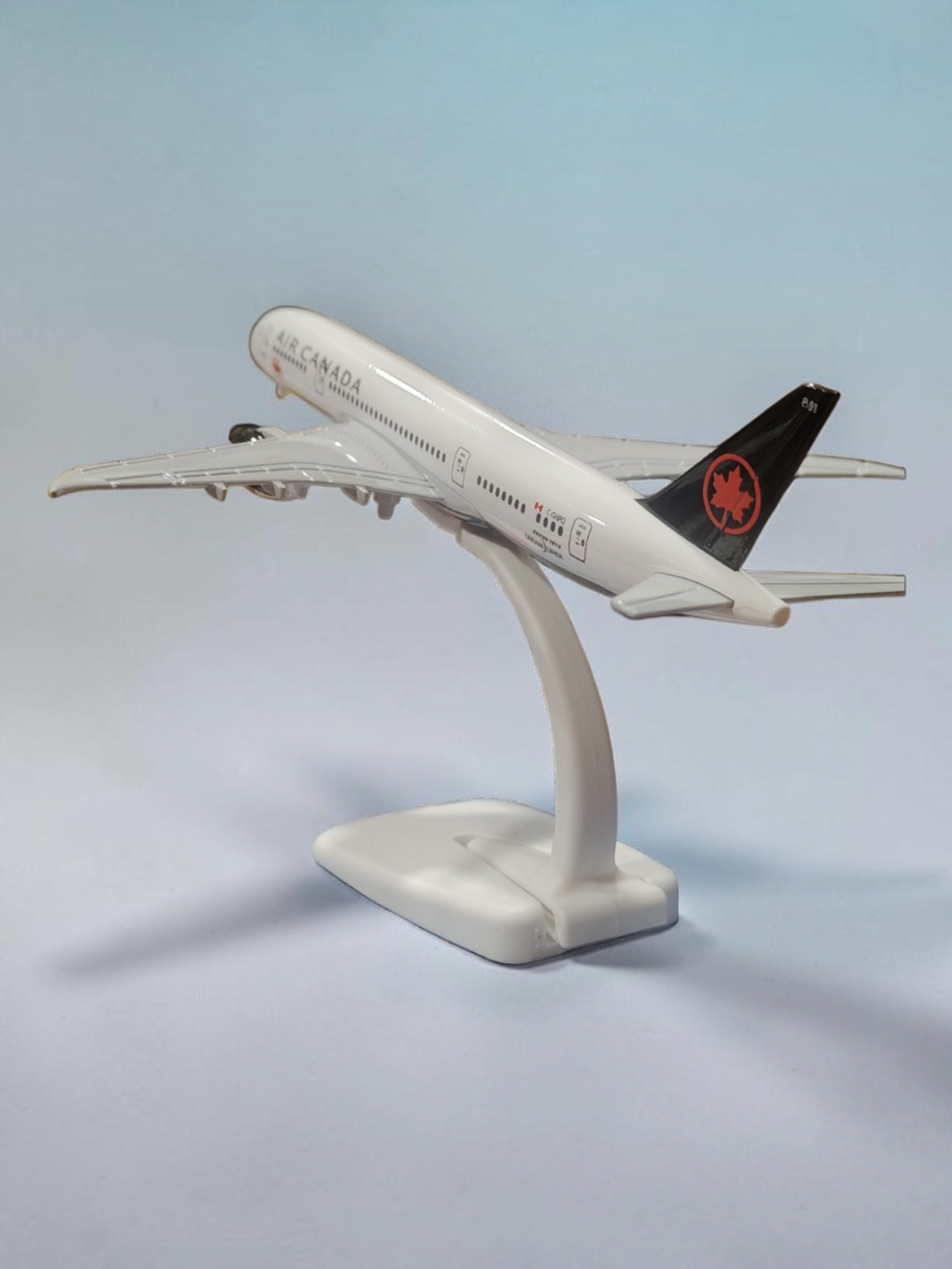 Aircraft Air Canada Boeing-787 9 Dream Liner C - Ghpq Diecast Airplane 20cm' Scale (No.312) Display Stand With Landing Wheels