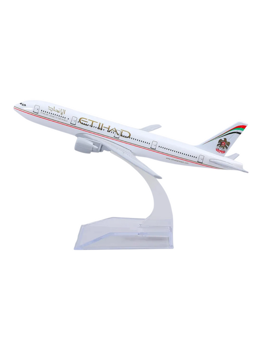 Aircraft Model Boeing 777 Ethihad Airways Airplane 16 CM (Code-134)