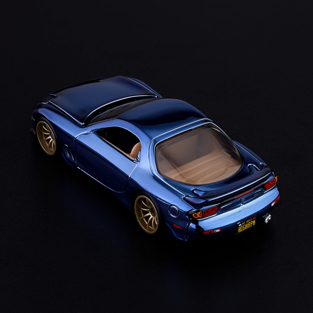 HotWheels 1993 Mazda RX-7 R1 RLC 1:64 Scale (With Protector)