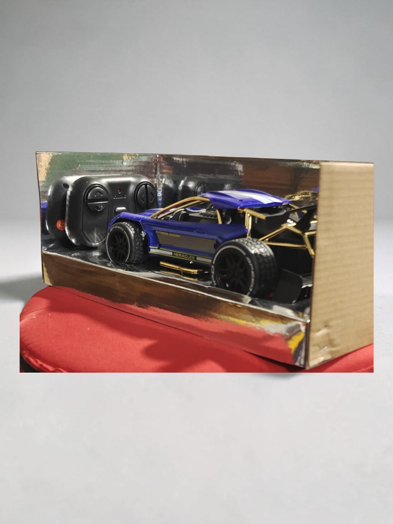 SULONG RC CAR 2.4G Alloy Model Remote Control Car 1:16 Scale Rubber Tires , Rechargeable battery
