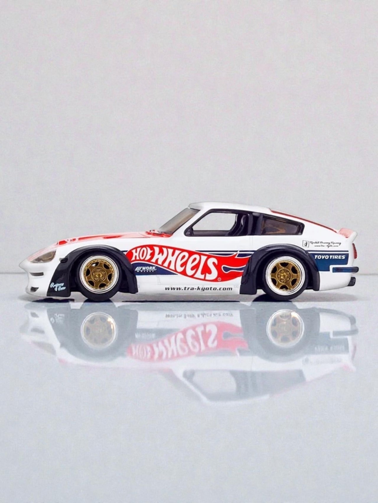 Hotwheels elite 64 RLC Pandem DATSUN 280ZX (With  Protector) 1:64 Scale