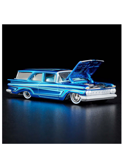 HotWheels Chevrolet 1959 Brookwood RLC 1:64 RLC (With Acrylic Case)