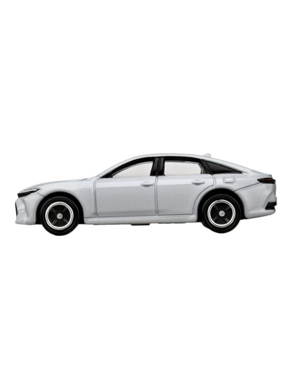 Takara Tomy Tomica Toyota Crown Sedan 1:64 Scale