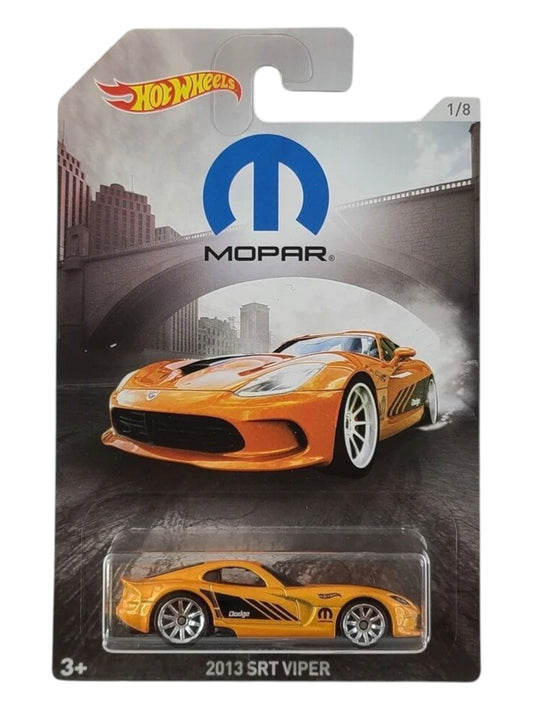 Hotwheels 2013 srt viper imported card art mainline 1:64 Scale