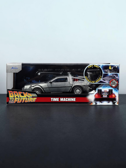 Jada Back To The Future Time Machine With Light Hollywood Rides Imported 1:24 Scale Diecast Model