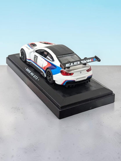 CCA 'BMW M6 GT3 1:44 Scale Diecast Model Car |White Racing Edition