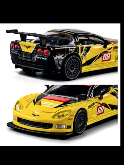 Majorette 2005 chevrolet corvette c6r collection 1:64 Scale