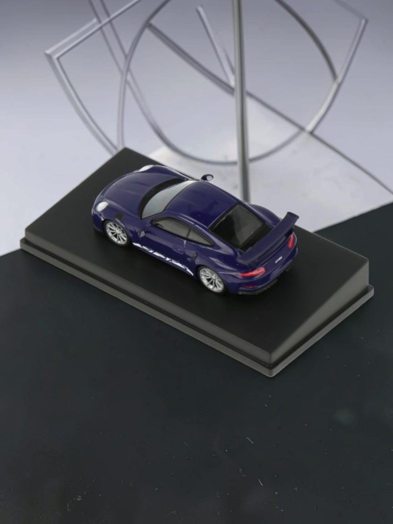 SPARKY "PORSCHE 911 GT3 RS 2016  Die-Cast Model Car | 1:64 Scale