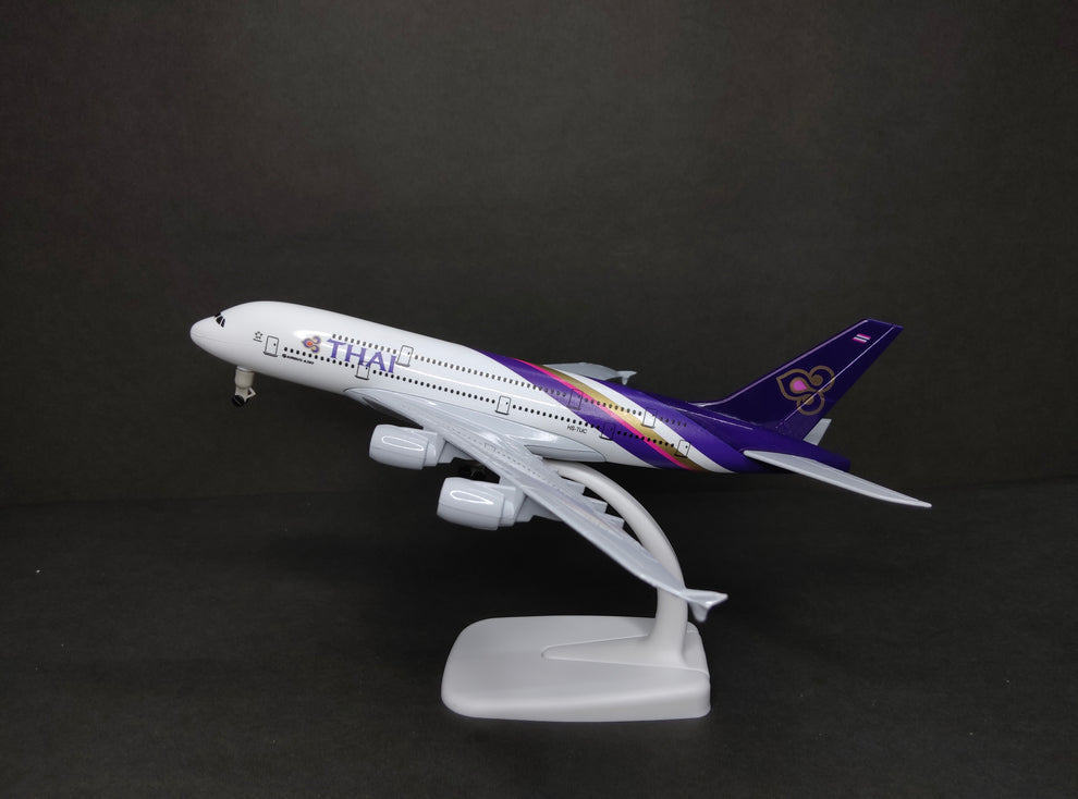 Aircraft 'Thai Airways Airbus A380-800 HS-TUC Diecast Airplane (No.302) 20cm' Scale Display Stand With Landing Wheels