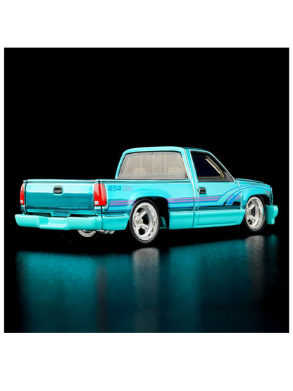 HotWheels 1990 Chevy 454 RLC 1:64 Scale (With Protector)