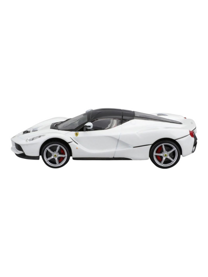 Bburago Signature Series La Ferrari Diecast 1:43 Scale (With Acrylic Case)