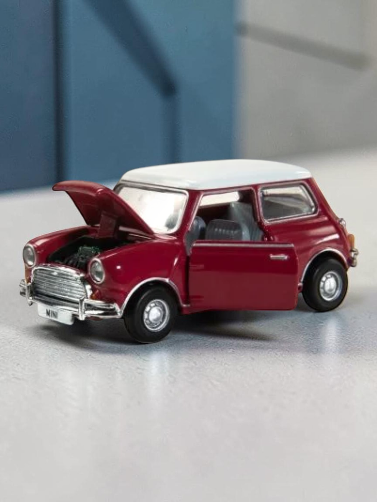 TINY PANTONE Mini Cooper Diecast Model Car – Classic Red Mini