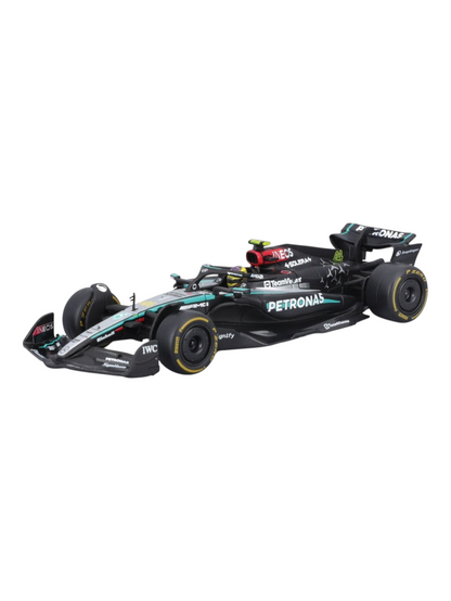 Bburago Formula 1 (F1) AMG Petronas F1W15 E Performance Diecast 1:43 Scale (With Acrylic Case)