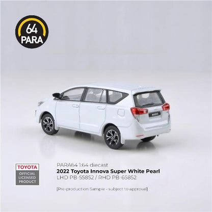Para64 2022 Toyota Innova Super White Pearl Global Exclusive Imported 1:64 Scale