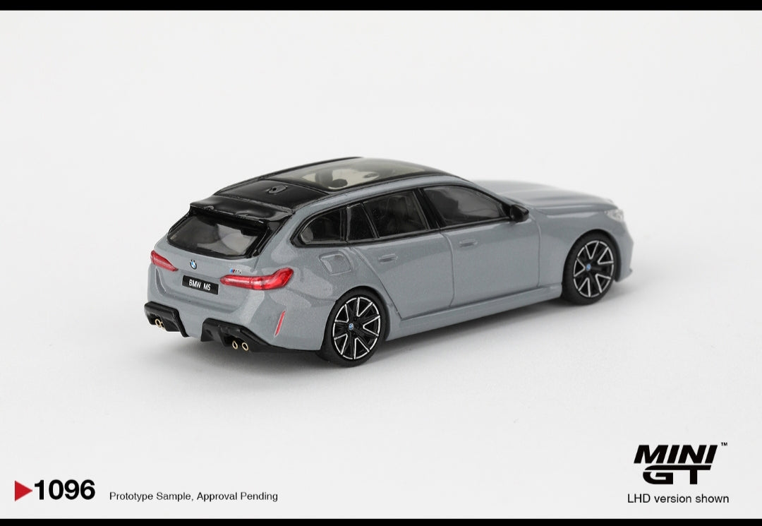 Mini GT BMW M5 Touring G99 Brooklyn Grey Metallic (No.1096) 1:64 Scale