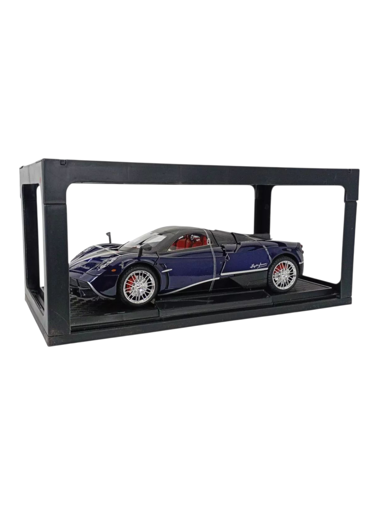 Pagani Huayra 1:18 Scale Diecast