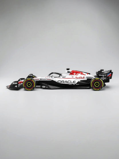 Bburago "Oracle Red Bull Racing RB21 (#1) Japan GP Livery | Max Verstappen Collectible F1 Die-Cast Model 1:43 Scale