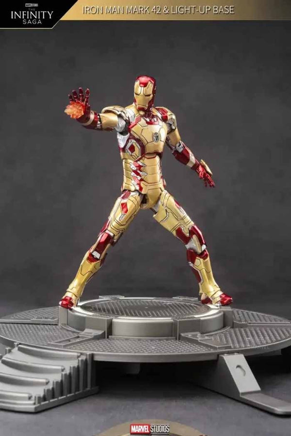 ZD TOYS Action Figures Marvel Studios The Infinity Saga Iron Man Mark 42 Light-Up Base Set 7 Inch (Code-1953)