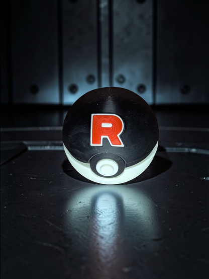 Pokémon "Replica Team Rocket" Premium Pokéball Villain Collector Edition