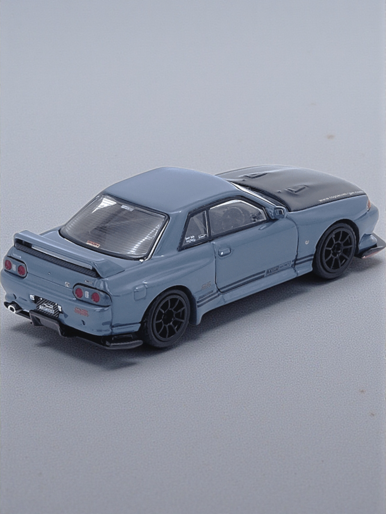 INNO64 Nissan Skyline GT-R R32 TOP Secret 1:64 Scale Metal Diecast IN64-R32TS-STGR