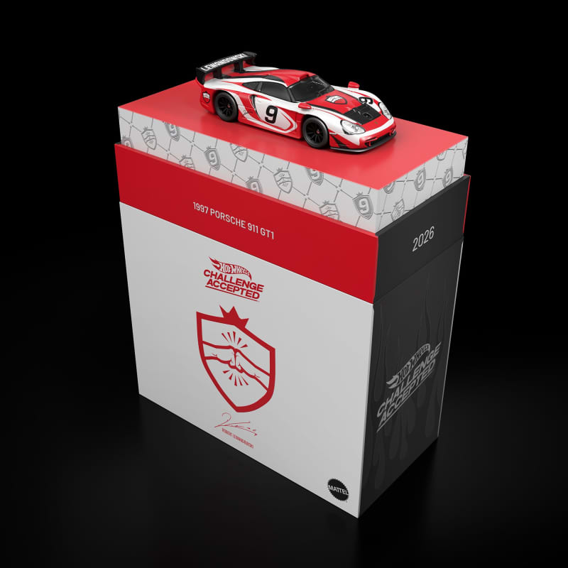 PRE-ORDER HotWheels RLC x Robert Lewandowski x 1997 Porsche 911 GT1 Diecast matel 1:64 Scale Eta - April 2027