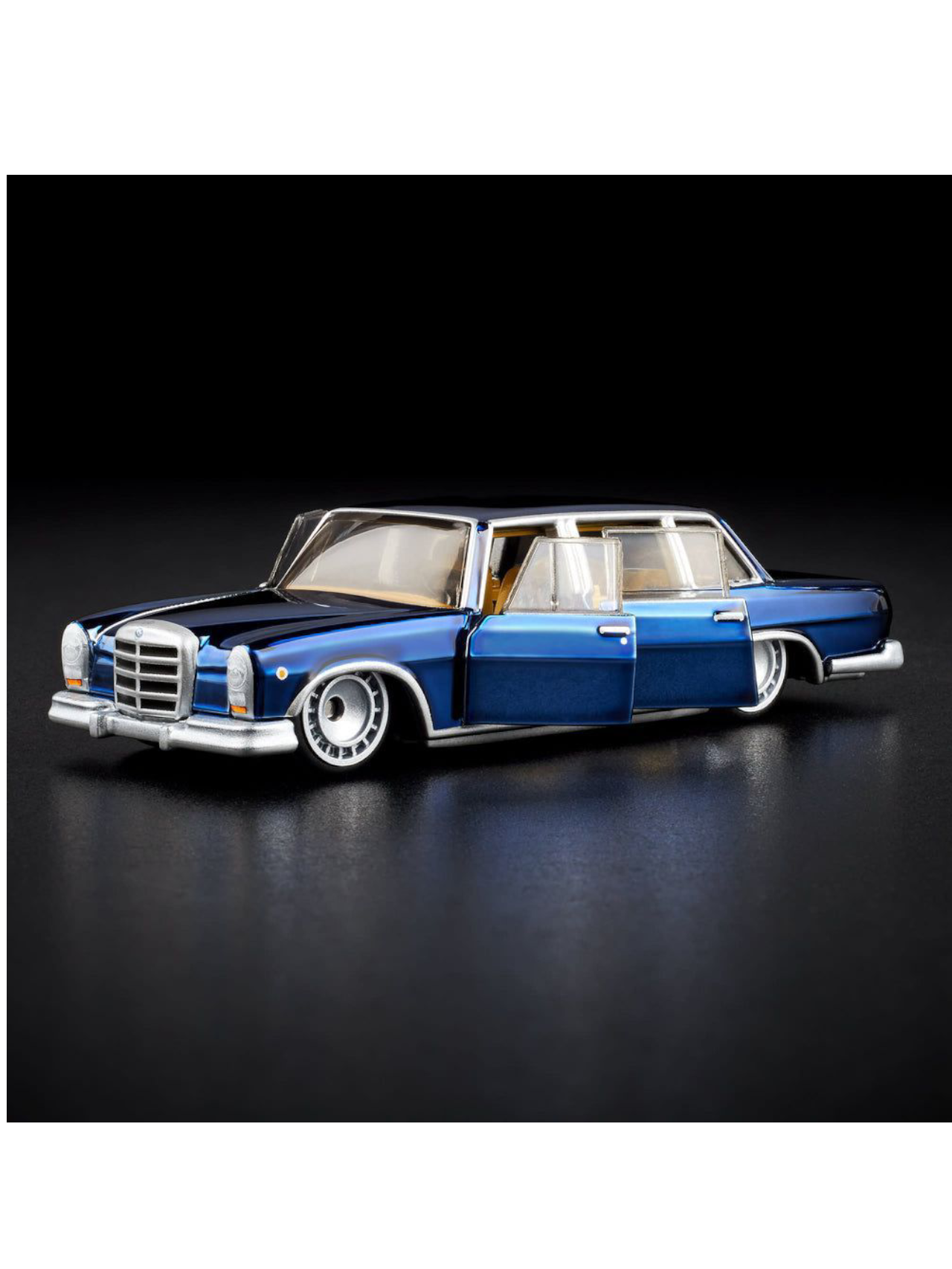HotWheels Mercedes-Benz 600 RLC 1:64 Scale (With Acrylic Case)