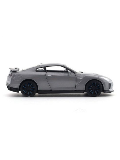 Nissan GT-R (R35) 50th Anniversary Edition 1:32