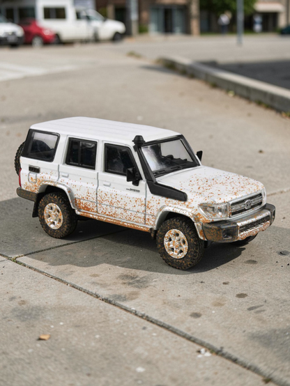 PARA64 Toyota Land Cruiser 70 Series-1:64 Scale Diecast Collector Model