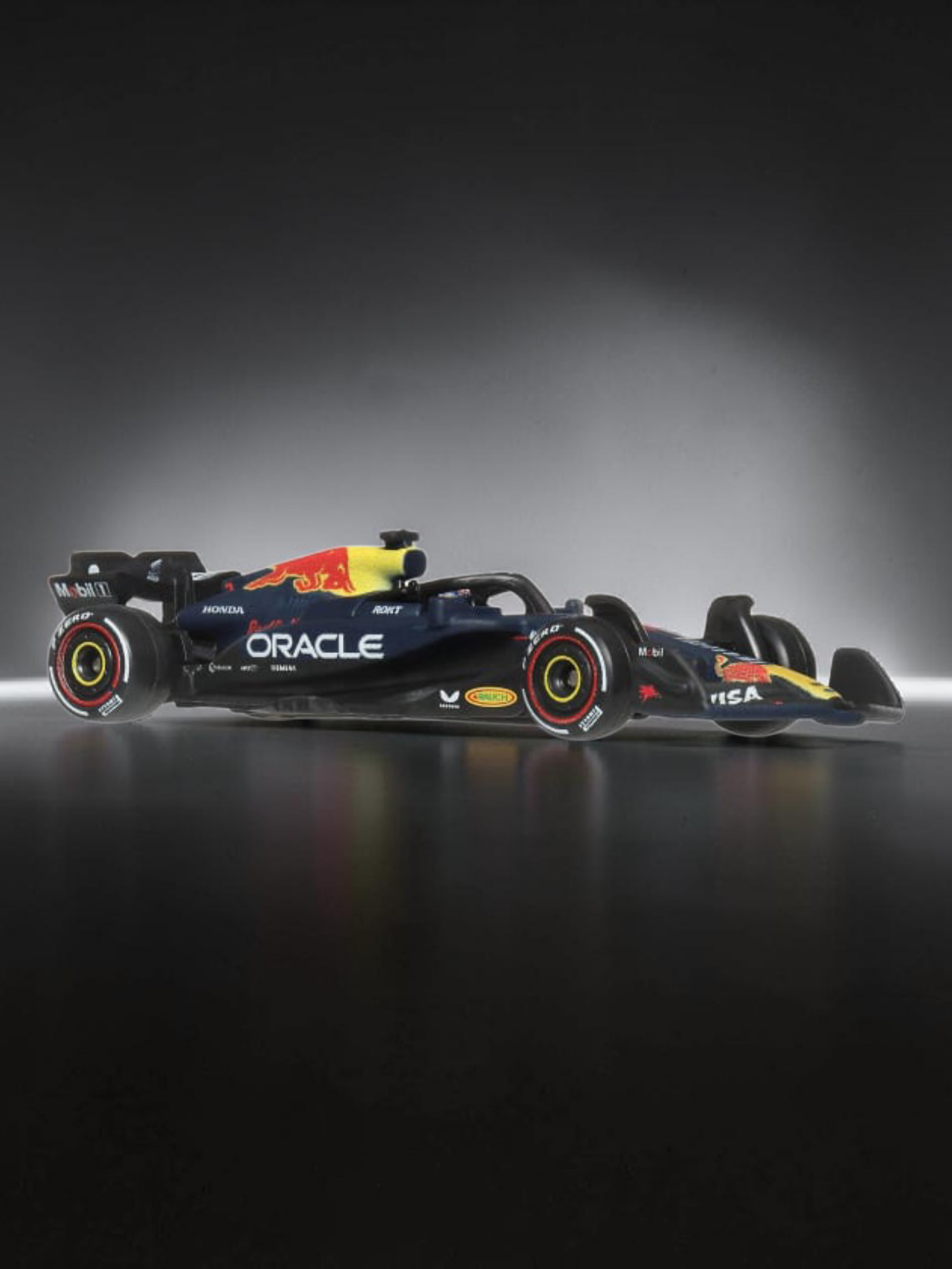 HotWheels 2025 Oracle Red Bull Racing Imported Premium 1:64 Scale No.1