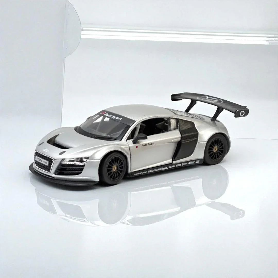 Rastar Audi R8 LMS Die Cast 1/24 Scale
