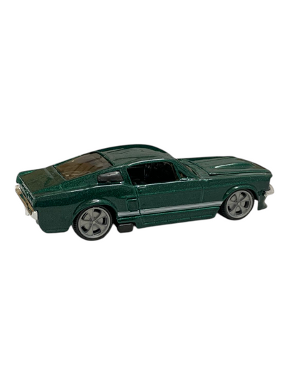 Bburago Vintage Cars Edition 1967 Ford Mustang GT 1:64 Scale